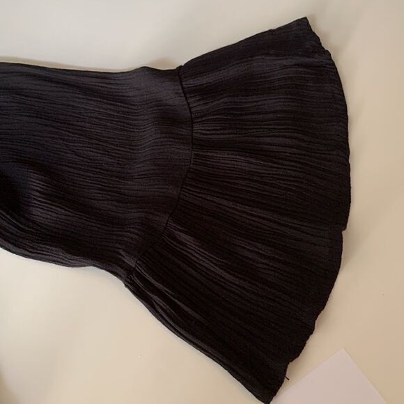 New Look Black Top - Picture 9 of 10